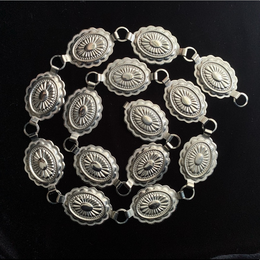 Metal Flower Belt